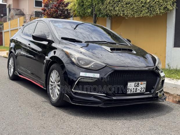 Hyundai Elantra GLS Sedan FWD (1.8L 4cyl 6M) 2013 Black