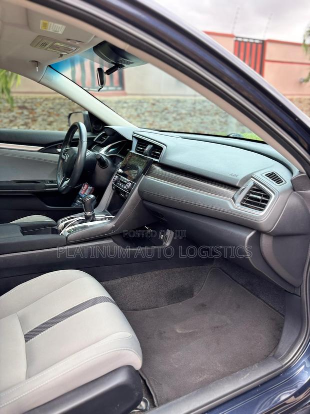 Honda Civic EX Sedan 2020 Gray