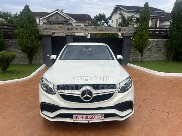 Mercedes-Benz GLC-Class 2017 White