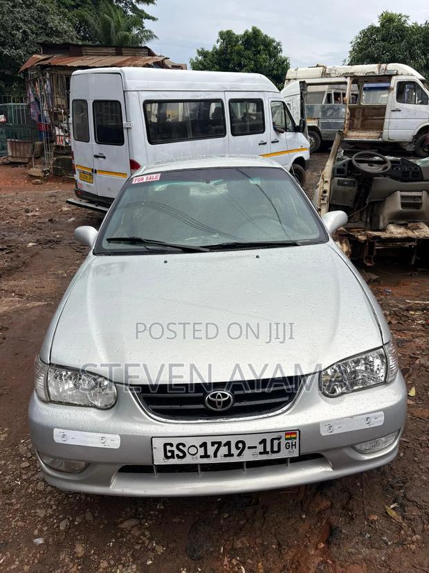 Toyota Corolla 2004 Silver