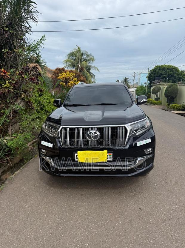 Toyota Land Cruiser Prado 2.7 2020 Black