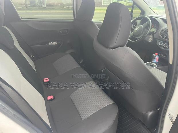 Toyota Yaris 2012 White