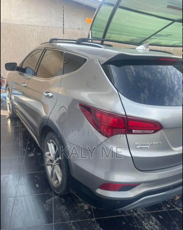 Hyundai Santa Fe Limited 2.0T AWD 2019 Silver