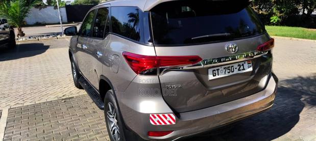 Toyota Fortuner 2020 Silver
