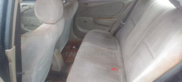 Toyota Corolla 2002 Black
