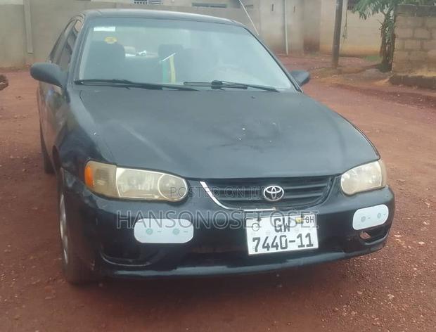 Toyota Corolla 2002 Black