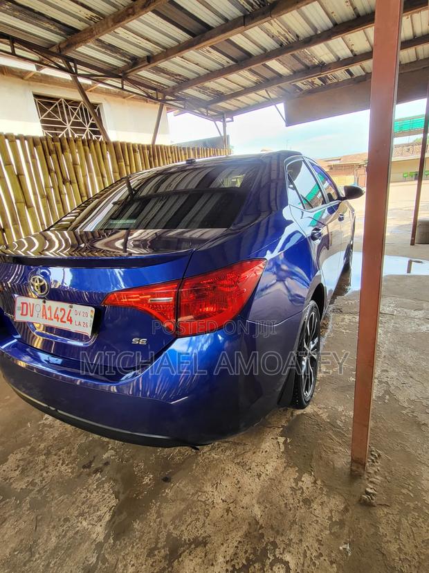 Toyota Corolla SE 4dr Sedan (1.8L 4cyl CVT) 2017 Blue