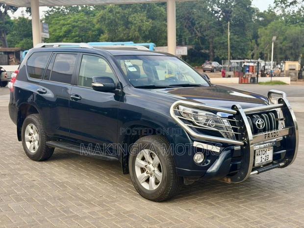 Toyota Land Cruiser Prado 4.0 Petrol TX-L 2014 Blue