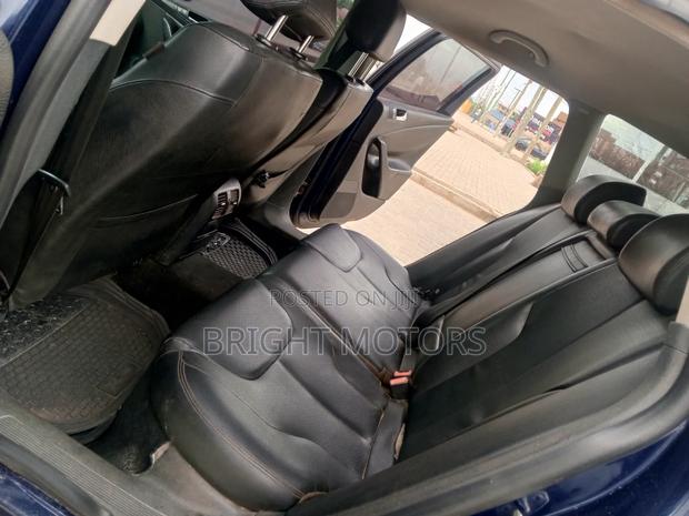 Volkswagen Passat 2.0T 2007 Blue