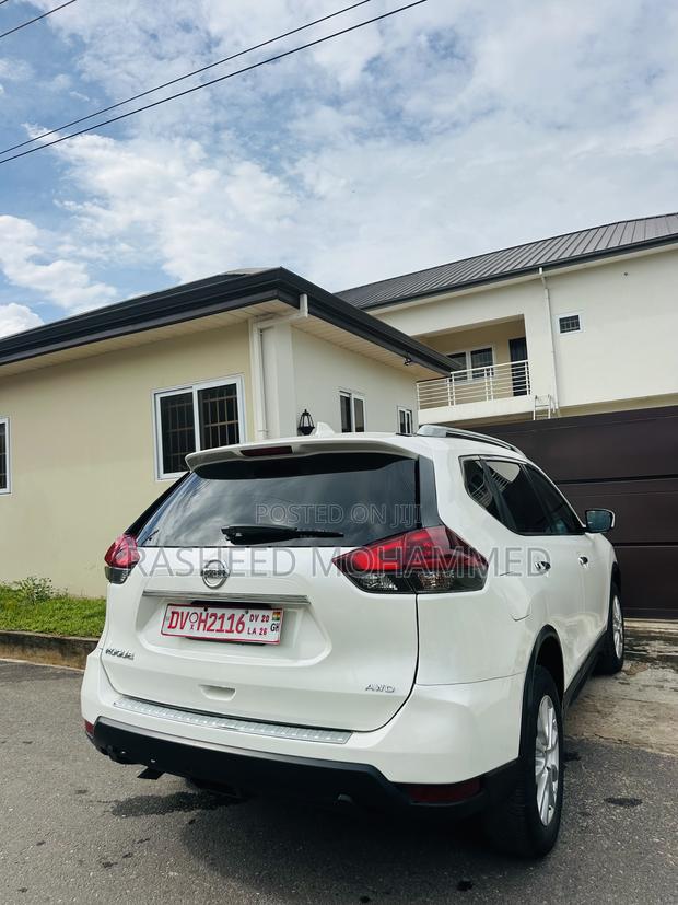 Nissan Rogue SV AWD 2020 White