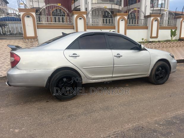Toyota Camry 2005 Silver