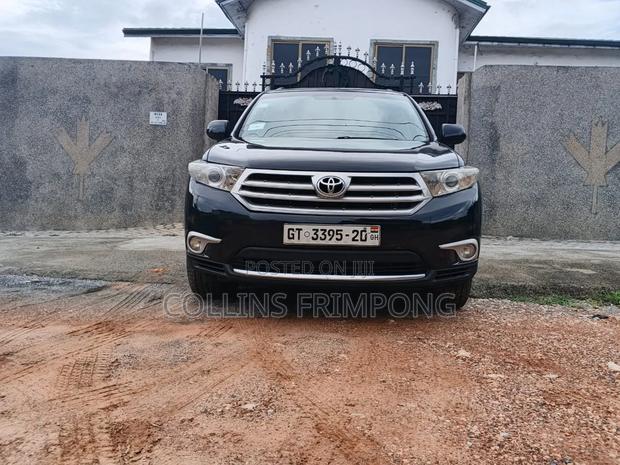 Toyota Highlander 2013 Black