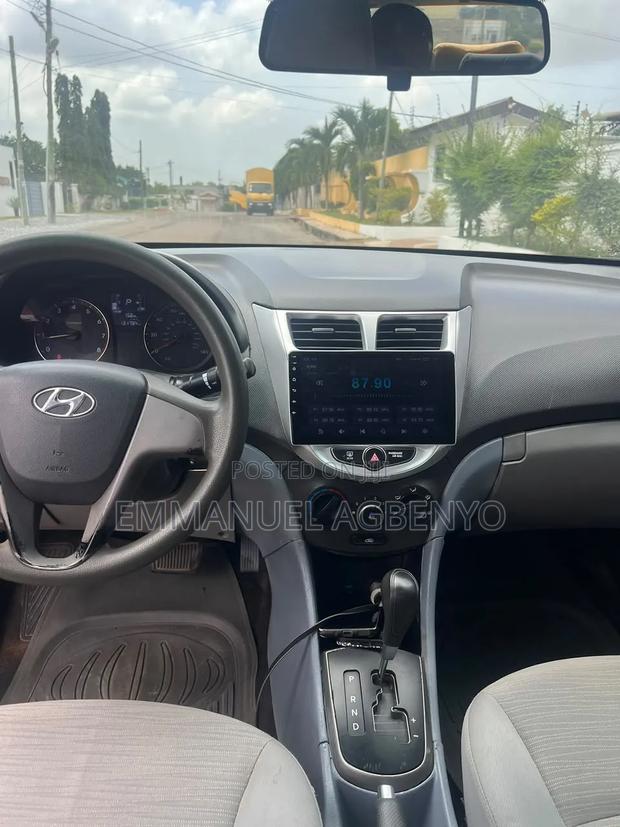 Hyundai Accent 2013 Red