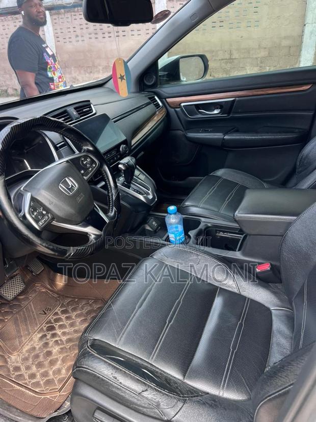 Honda CR-V 2019 White