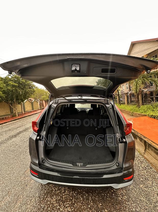 Honda CR-V 2021 Gray