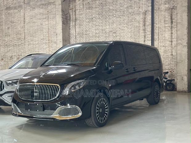 New Mercedes-Benz Vito 2022 Black