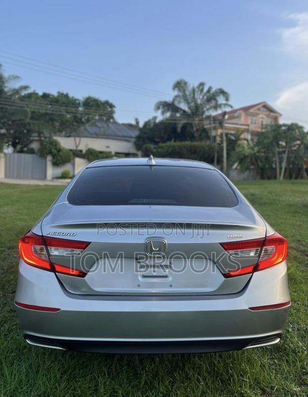 Honda Accord EX-L (1.5L 4cyl Turbo CVT) 2019 Silver