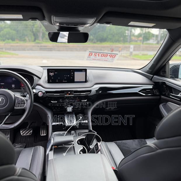 Acura MDX w/A-Spec Package 2023 White