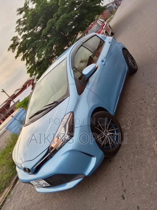 Toyota Vitz 2016 Blue