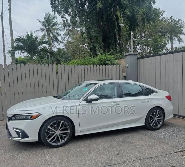 Honda Civic Touring CVT 2024 White