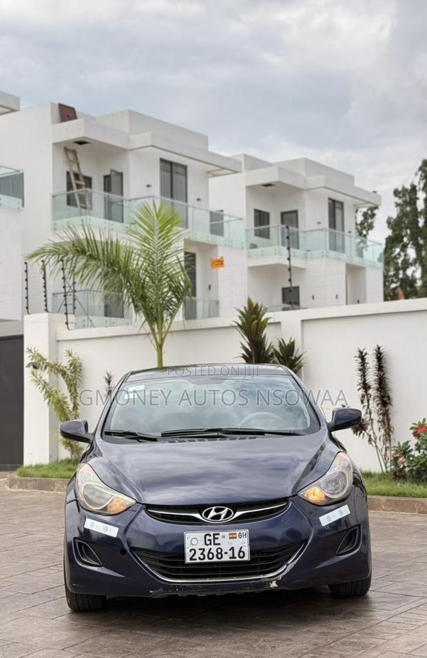 Hyundai Elantra GLS Sedan FWD (1.8L 4cyl 6A) 2013 Blue