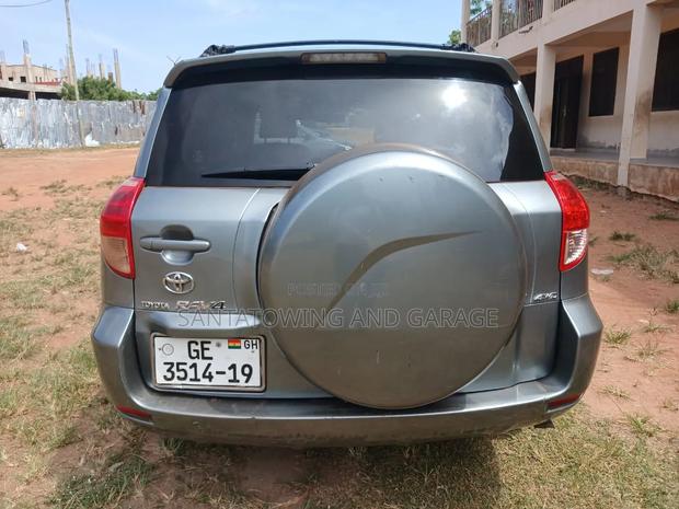 Toyota RAV4 2012 Gray