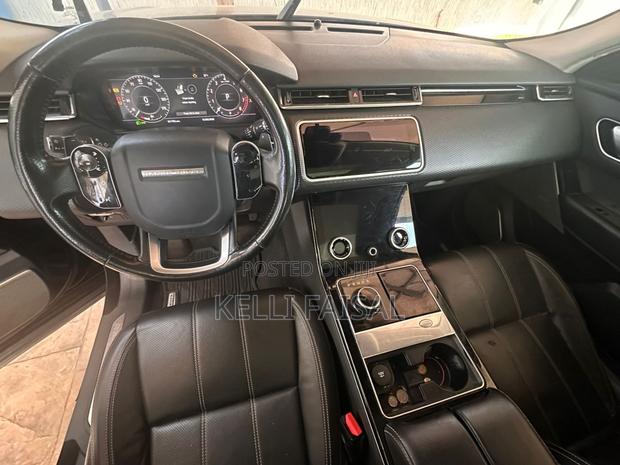 Land Rover Range Rover Velar S 2021 Black