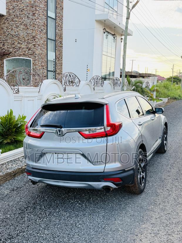 Honda CR-V Touring 4dr SUV AWD (1.5L 4cyl CVT) 2017 Silver