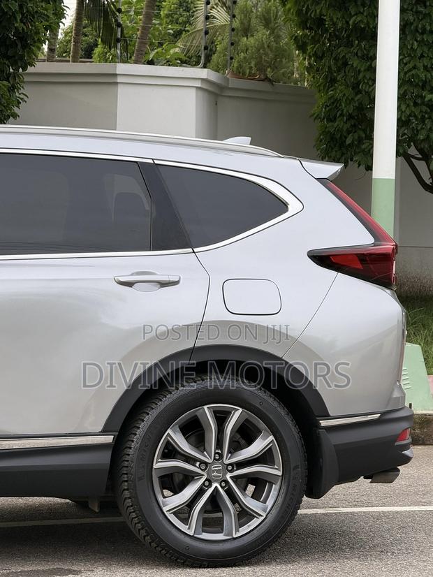 Honda CR-V Touring AWD 2020 Silver