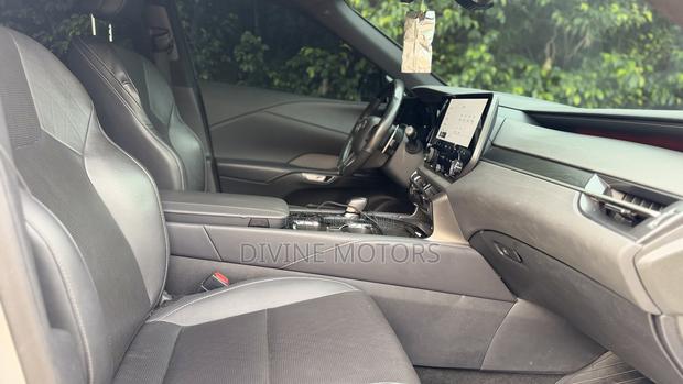 Lexus RX 350 Premium Plus AWD 2024 White
