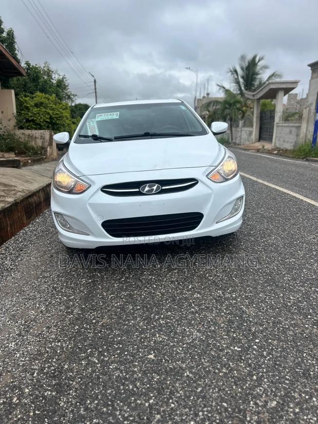 Hyundai Accent Value Edition 2017 White