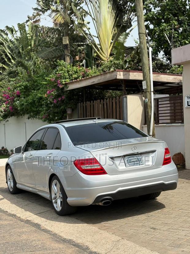 Mercedes-Benz C250 2014 Silver