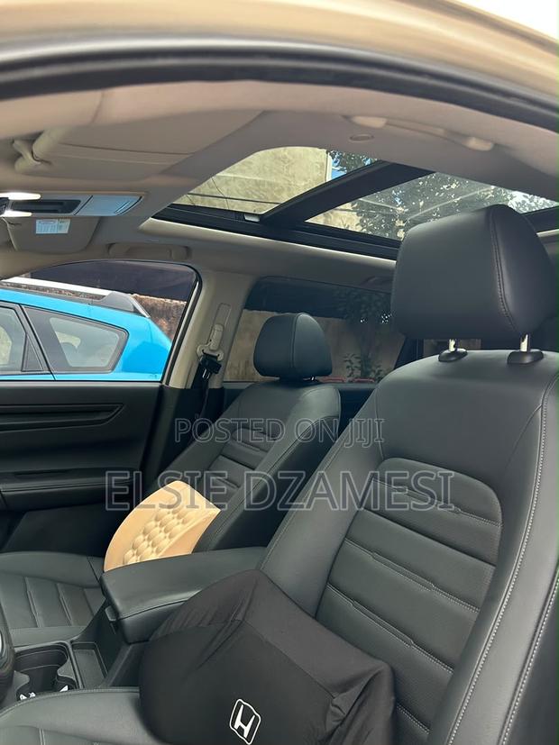 Honda CR-V 2023 Gold