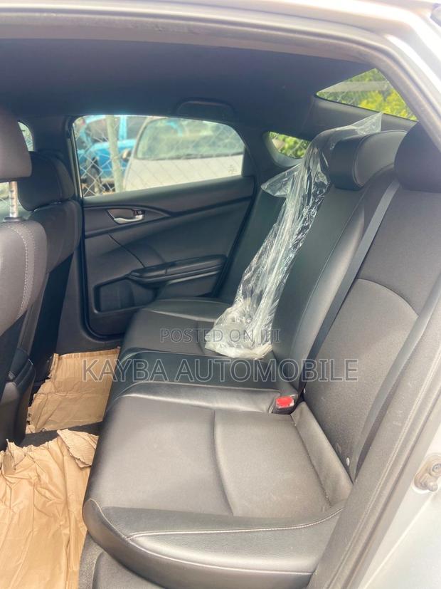 Honda Civic 2019 Silver