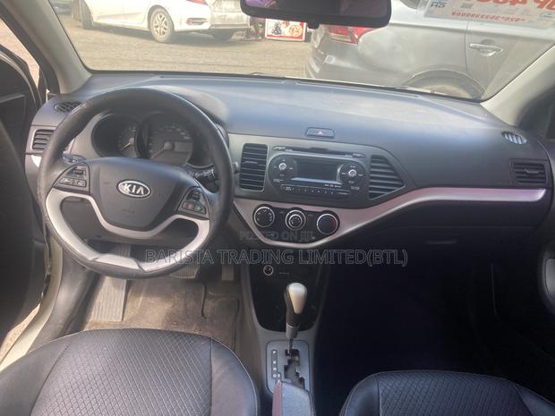 Kia Morning 2013 Beige