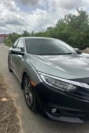 Honda Civic Touring Sedan 2018 Gray for sale