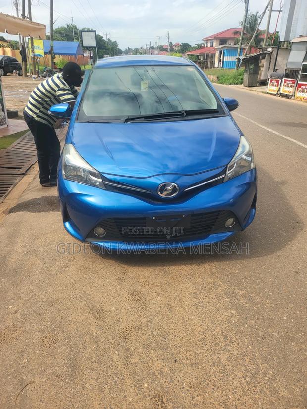 Toyota Vitz 2016 Blue