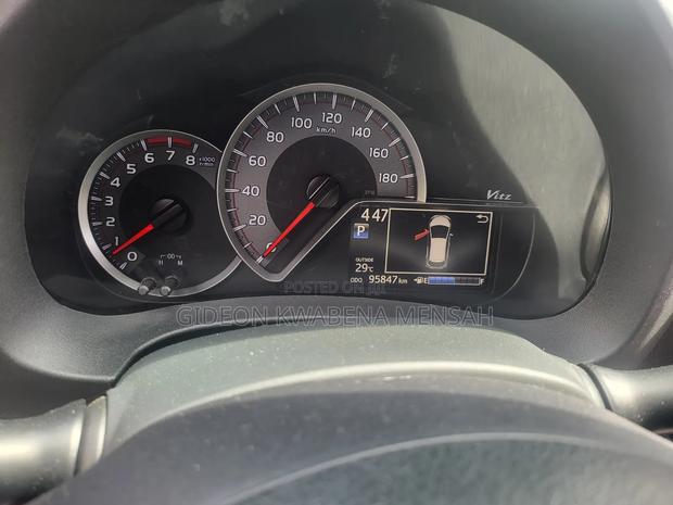 Toyota Vitz 2016 Blue