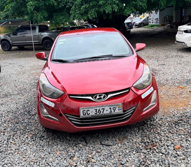 Hyundai Elantra 2015 Red