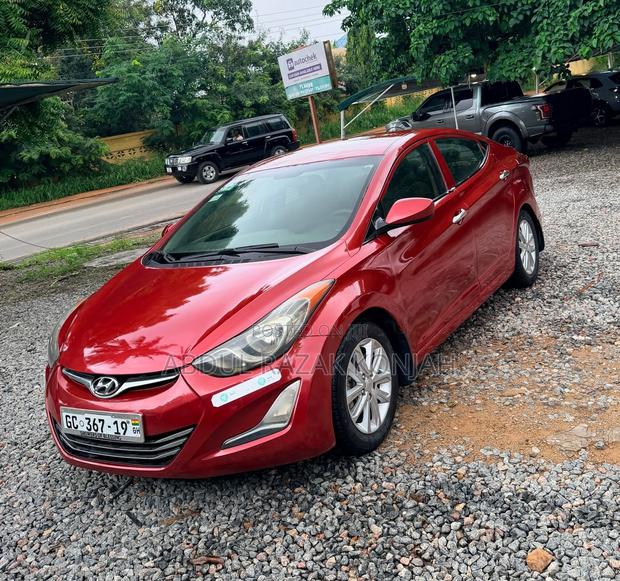 Hyundai Elantra 2015 Red