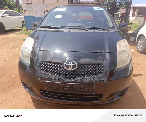 Toyota Yaris 1.5 2009 Black