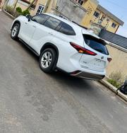 Toyota Highlander XLE 2021 White for sale