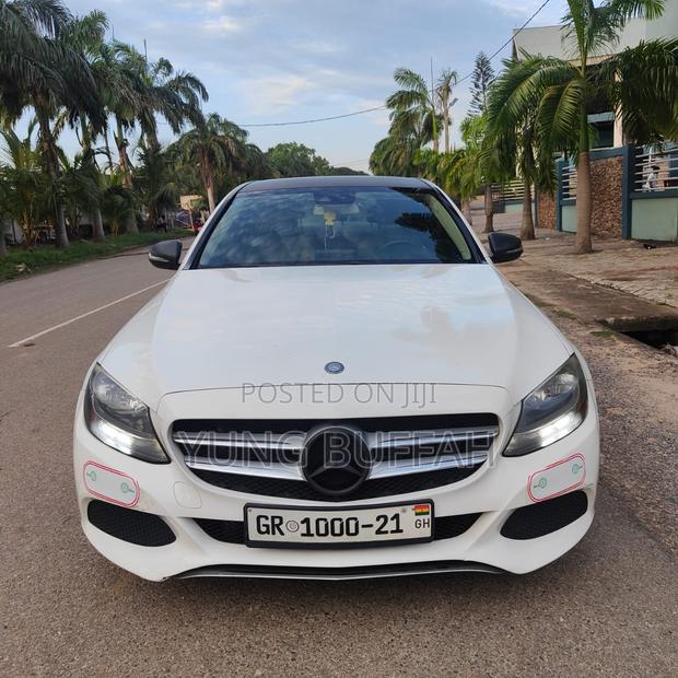 Mercedes-Benz C300 Base C300 AWD 4MATIC Sedan 2018 White