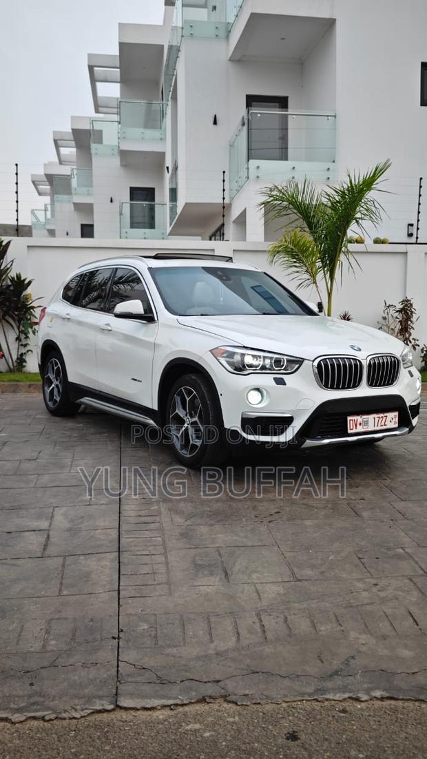 BMW X1 xDrive28i AWD 2018 White