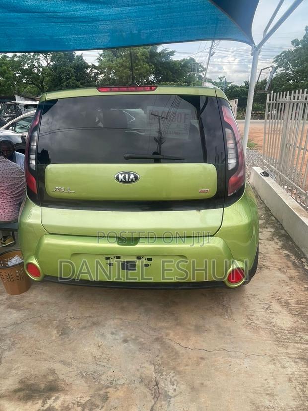 Kia Soul Base Hatchback 2016 Green
