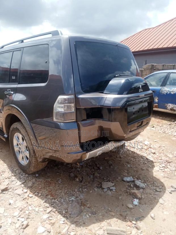 Mitsubishi Pajero V80 3.2 VR-II Diesel Turbo 2016 Gray