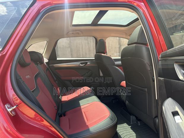 Haval Jolion 2021 Red