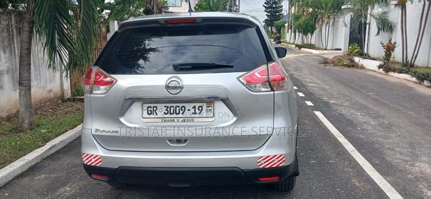 Nissan Rogue S 4dr SUV AWD (2.5L 4cyl CVT) 2015 Silver