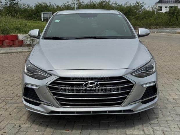 Hyundai Elantra Sport 2018 Silver
