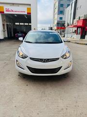 Hyundai Elantra Limited Sedan FWD (1.8L 4cyl 6A) 2016 White for sale